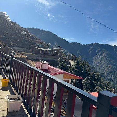 The Vintage Hill Village - Himalayan Boutique Resort Kanatal Exterior photo
