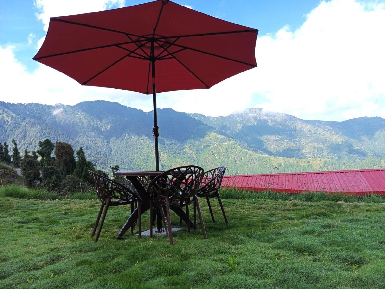 The Vintage Hill Village - Himalayan Boutique Resort Kanatal Exterior photo