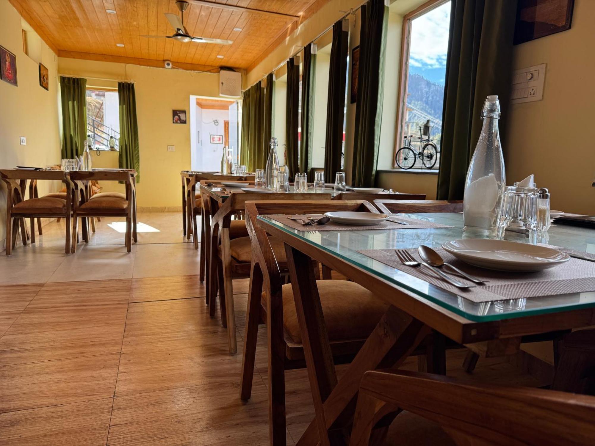 The Vintage Hill Village - Himalayan Boutique Resort Kanatal Exterior photo